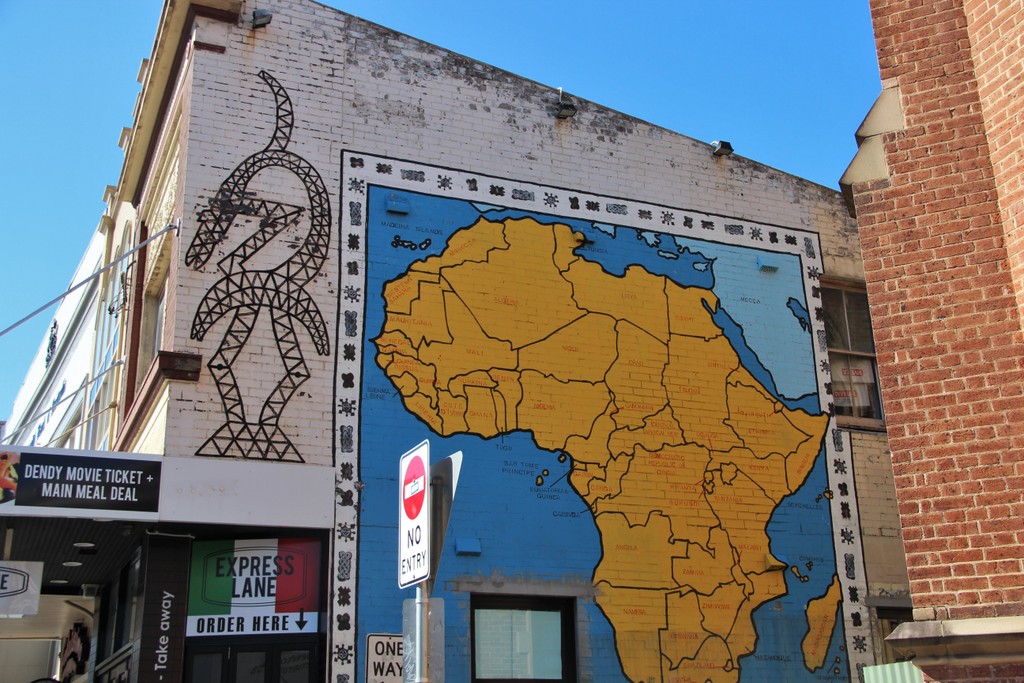 carte-afrique-street-art-newtown