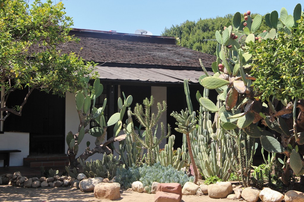 maison-cactus-pueblo-los-angeles
