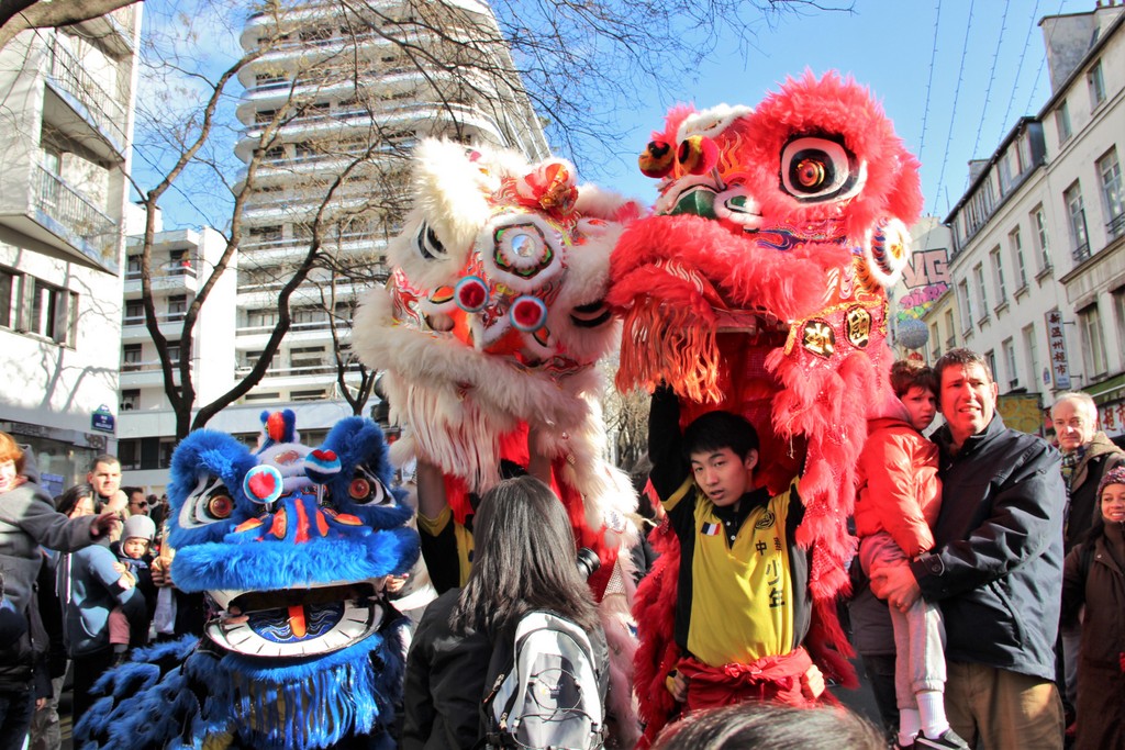 danse-dragon-belleville-nouvel-an-chinois