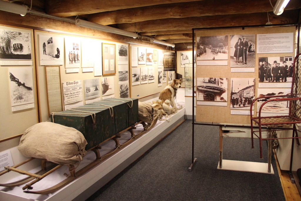 interieur-polar-museet-tromso-norvege