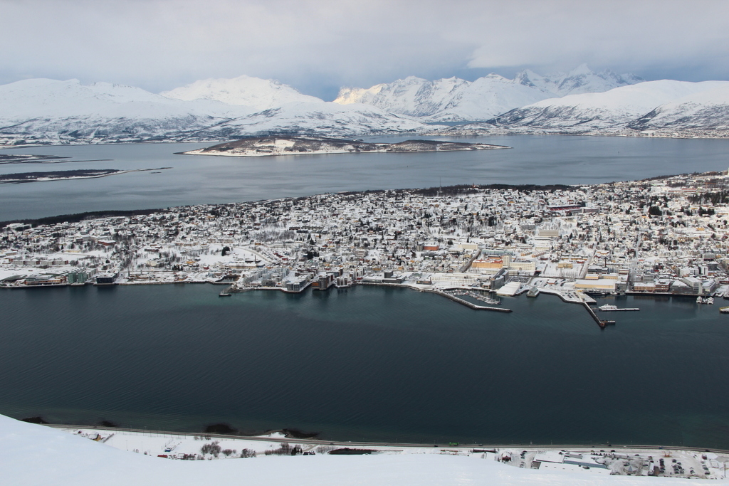 vue-ville-fjord-tromso