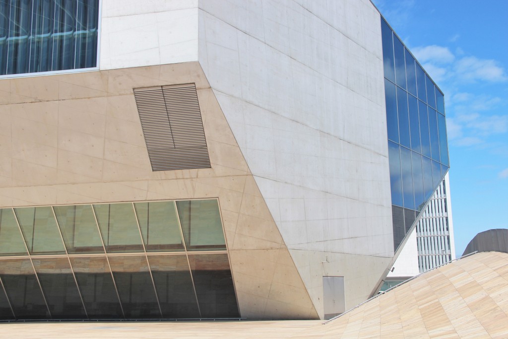 architecture-casa-da-musica-porto-mylittleroad