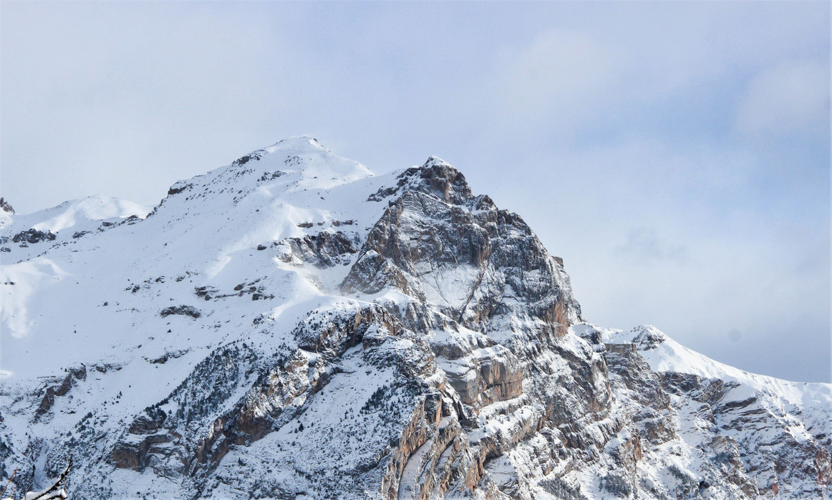 montagne-cime-neige-mylittleroad