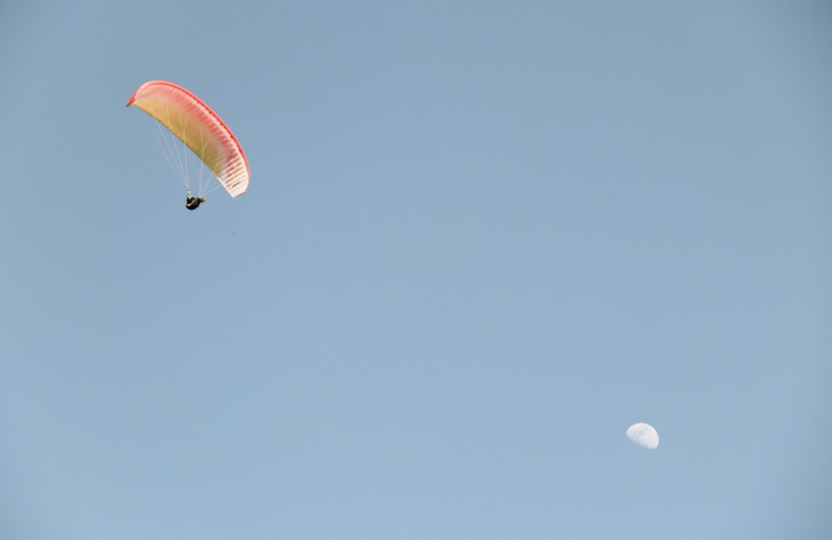 parapente dans la région de Millau en Aveyron 