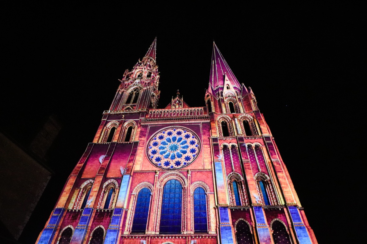 chartres en lumière cathédrale