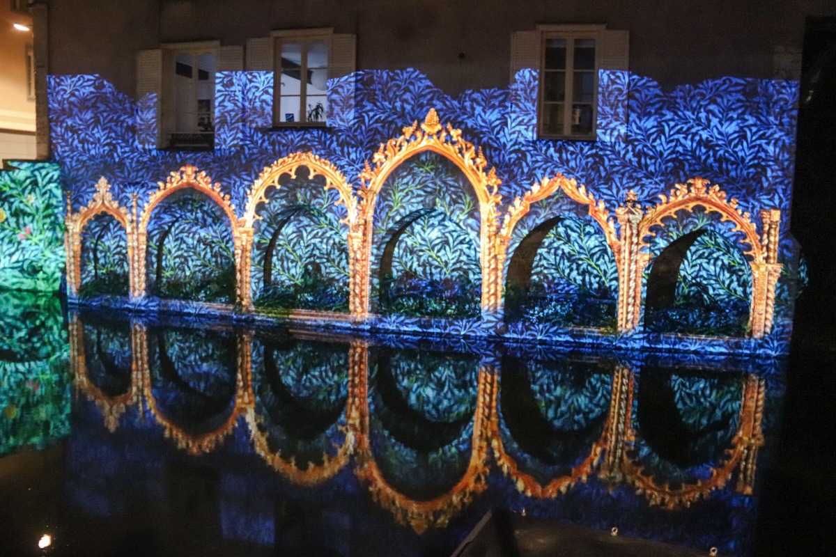 installation Chartres en lumière