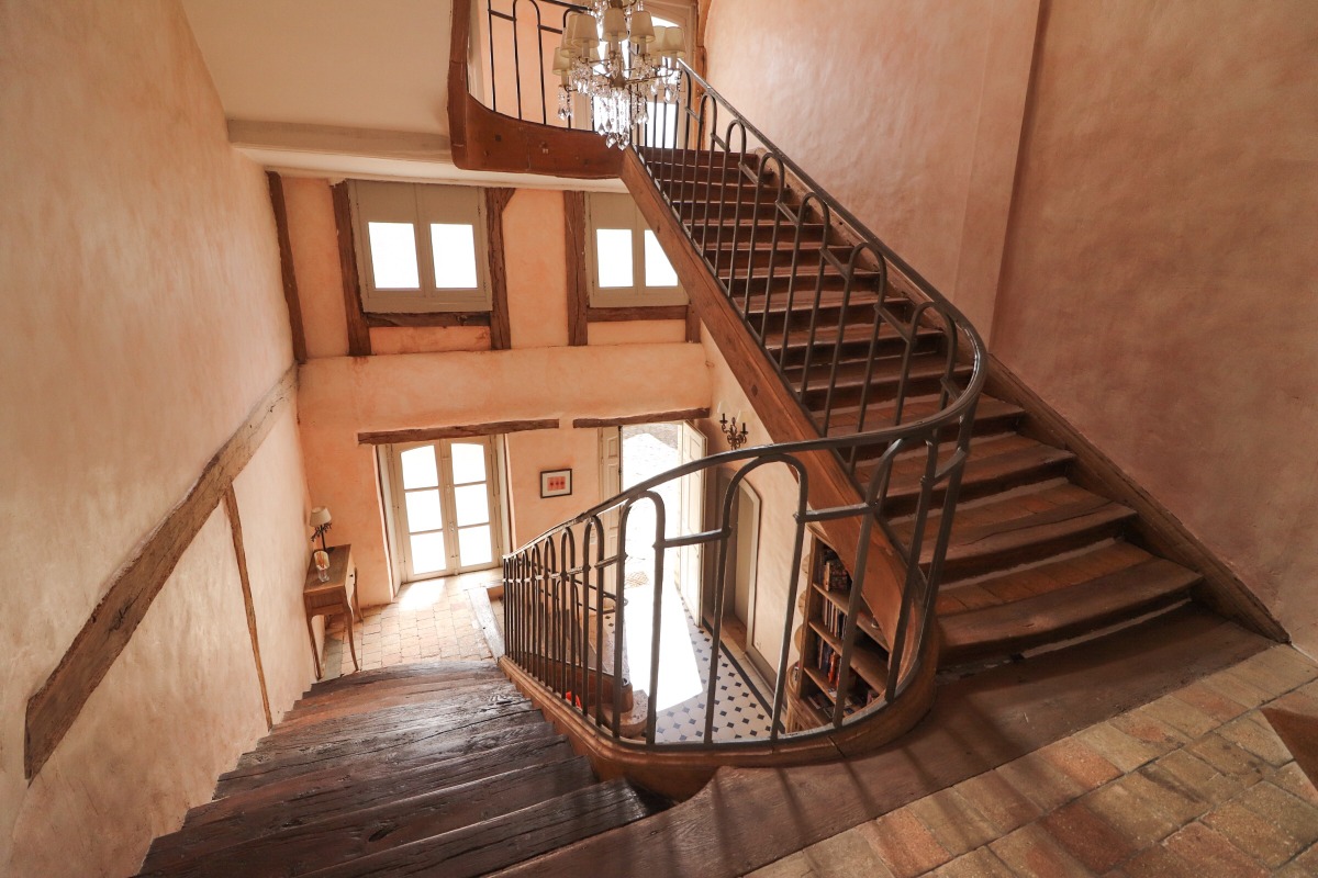 escalier maison ailleurs chartres